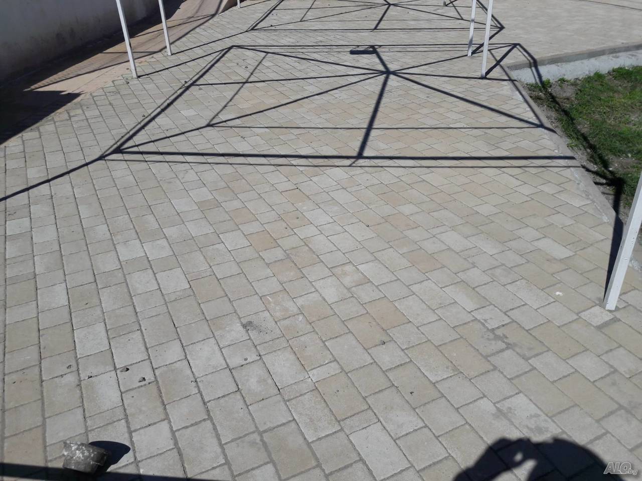 Нареждане на тротоар
